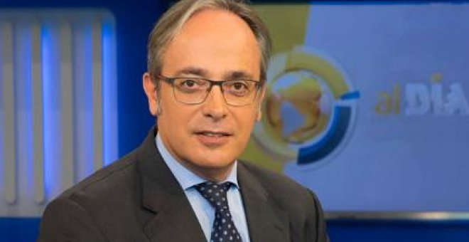 Alfredo Urdaci dejará de presentar los informativos de 13tv.