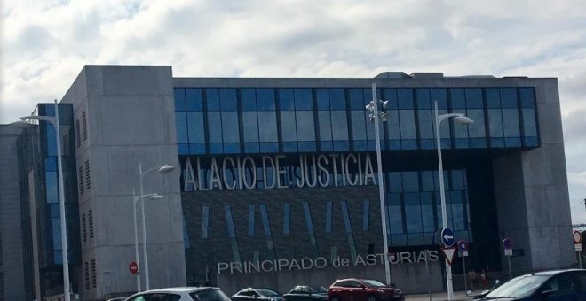 Edificio del Palacio de la Justicia de Gijón. / Maps