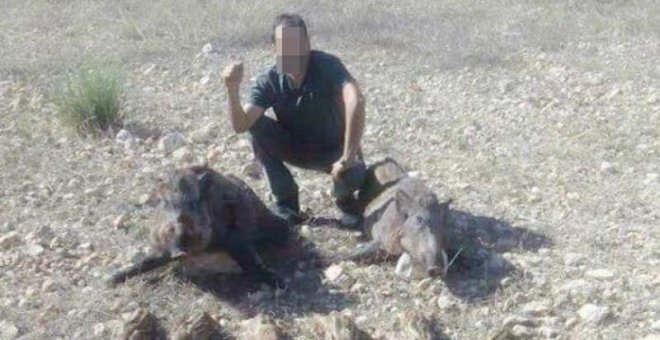 Imagen que publicaron en un foro de internet los cazadores denunciados. |  GC