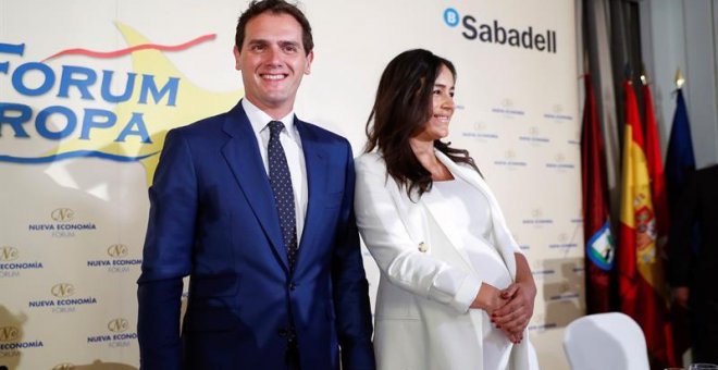 07/05/2019 - Albert Rivera momentos antes de presentar a la candidata del partido al Ayuntamiento de Madrid, Begoña Villacís, en un desayuno informativo organizado por Nueva Economía Fórum | EFE/ Emilio Naranjo