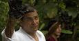 Rafael Correa, presidente de Ecuador, muestra "la mano sucia de Chevron"