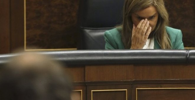 Ana Mato, durante una intervención de Rajoy en el Congreso, antes de dimitir por el 'caso Gürtel'.