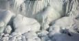 Las Cataratas del Niágara, situadas en la frontera entre Estados Unidos y Canadá, congeladas por la caída de las temperaturas.