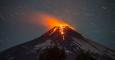 Erupción del volcán Villarrica, hoy 3 de marzo de 2015, en Villarrica, a unos 750 kilómetros al sur de Santiago de Chile. /EFE