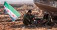 Combatientes del Ejército Libre Sirio descansan a las afueras de la ciudad de Tel Abyad.- RODI SAID (REUTERS)