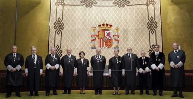 Los doce miembros actuales del Tribunal Constitucional.