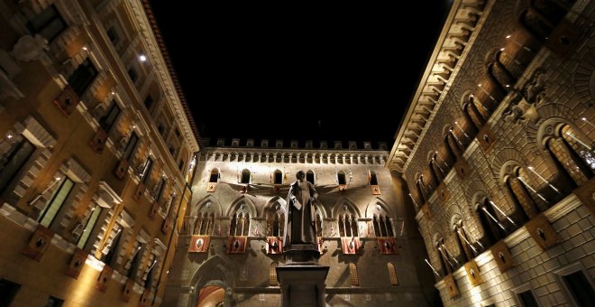 La sede del banco italiano Monte dei Paschi, el más antiguo del mundo, en Siena. REUTERS/Stefano Rellandini