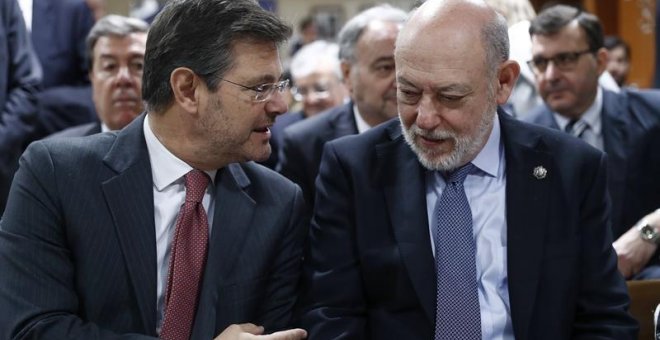 El ministro de Justicia, Rafael Catalá, y el fiscal general del Estado, José Manuel Maza. - EFE