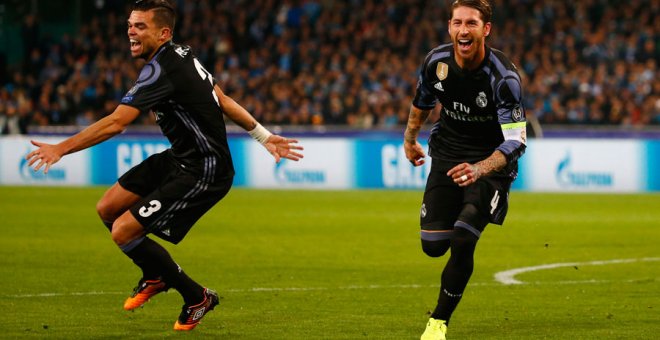 Ramos celebra un gol al Nápoles. Reuters / Tony Gentile