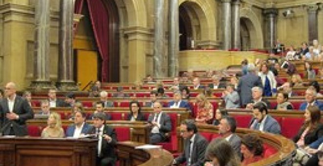 El Parlament aprova moció sobre la justicia espanyola