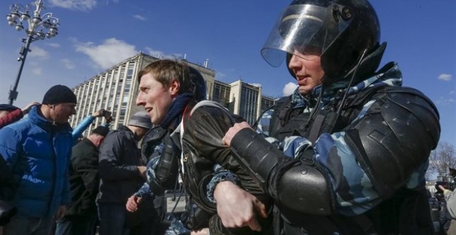 Más de 1.000 detenidos en Moscú por la manifestación contra la corrupción / REUTERS