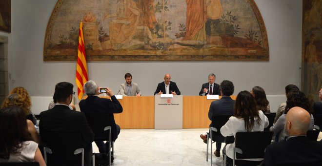 La Universitat de Barcelona cedeix a la Generalitat mostres genètiques del Banc d'ADN de víctimes de la guerra