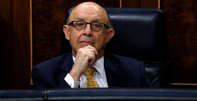 El Ministro de HAcienda, Cristóbal Montoro, durante la votación de los Presupuestos Generales para 2017 /REUTERS