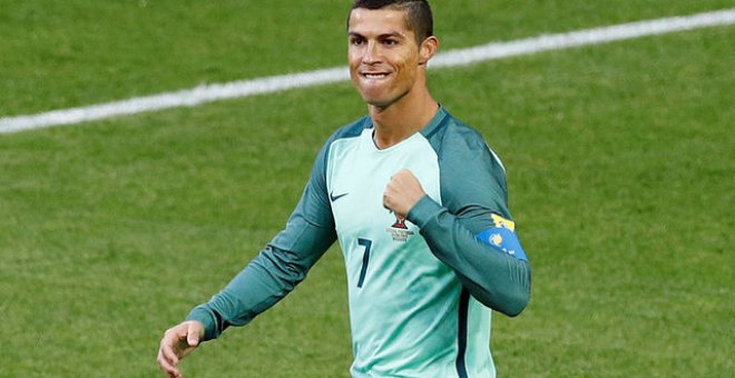 Cristiano Ronaldo en un entrenamiento de la selección lusa /EFE