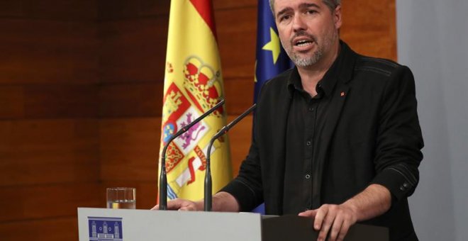 El nuevo secretario general de CCOO, Unai Sordo, en el Palacio de la Moncloa, tras la reunión con el presidente del Gobierno, Mariano Rajoy. EFE/Sergio Barrenechea