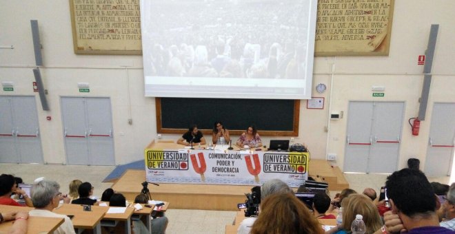 Jesús Rodríguez, Teresa Rodríguez y Ángela Aguilera en la Universidad de Verano en Cádiz. TWITTER/@SiSePuedeSanfer