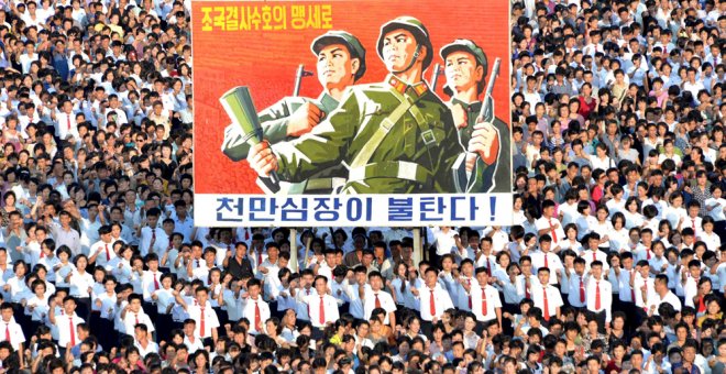 Vista de una manifestación en la Plaza Kin Il Sung de Pyongyang  en favor del gobierno norcoreano. REUTERS