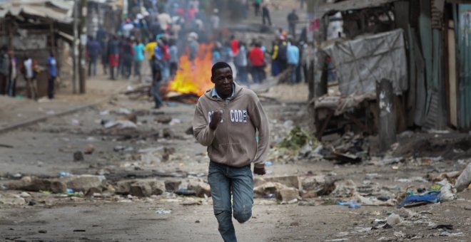 Disturbios en Kenia tras conocerse el resultado electoral.EFE/Daniel Irungu