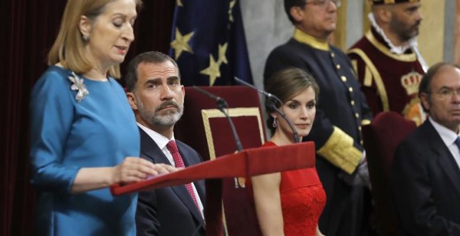 Ana Pastor durante su discurso en el acto de celebración del 40 aniversario de las primeras elecciones democráticas. EFE