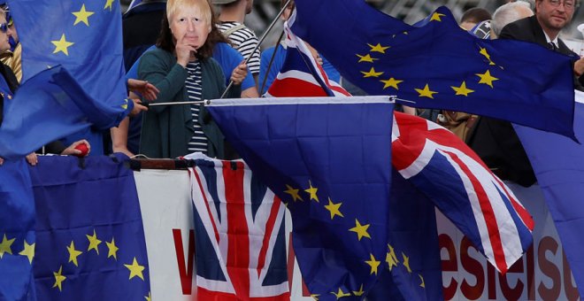 Manifestantes contra el Brexit en Londres hace unos días. REUTERS/Luke MacGregor