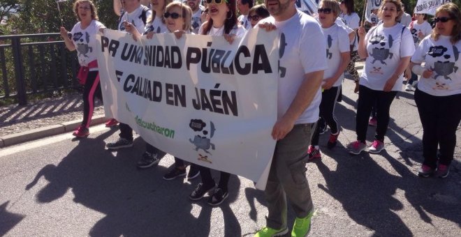 Protesta de la Marea del Cucharón en Jaén.