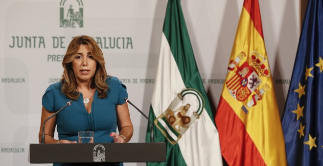 La presidenta de la Junta de Andalucía, Susana Díaz, durante la rueda de prensa tras presidir la primera reunión del Consejo de Gobierno después de las vacaciones de verano. EFE/José Manuel Vidal