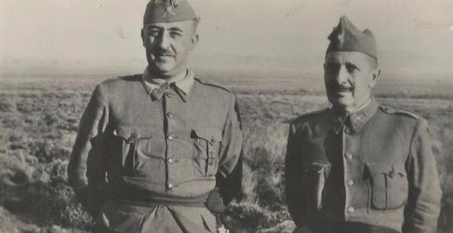 Franco y Dávila, durante la Guerra Civil