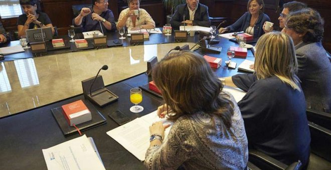 La Mesa del Parlament en su reunión del pasado martes 5 de septiembre. | EFE