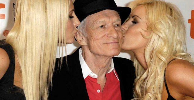 Fotografía de archivo fechada el 12 de septiembre de 2009 que muestra a Hugh Hefner en la 34ª edición del Festival Internacional de Cine de Toronto, en Toronto (Canadá).| EFE