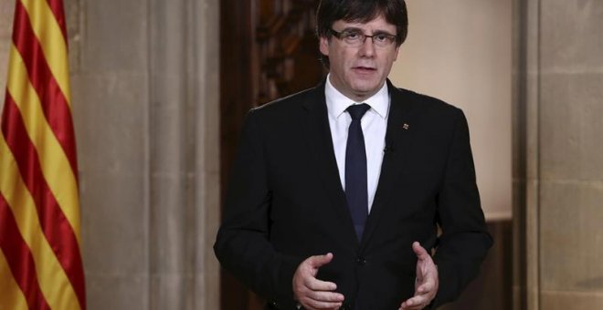 El presidente Puigdemont durante su mensaje institucional. | EFE