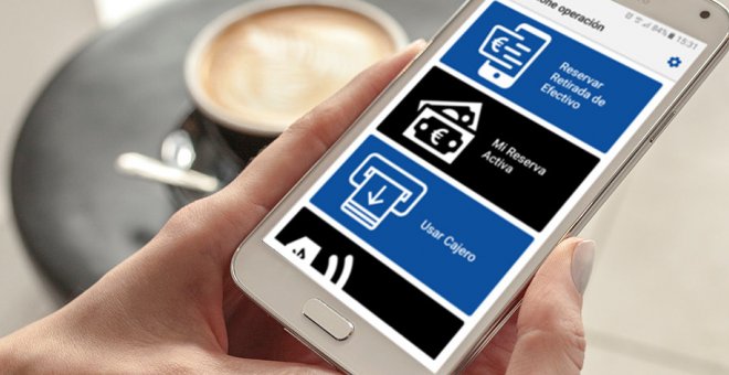 BBVA lanza una App pionera para "guiar" a personas invidentes en los cajeros