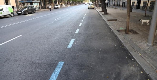 Los coches de los 'no residentes' no podrán aparcar en la zona del SER en la almendra central de la capital. / EFE