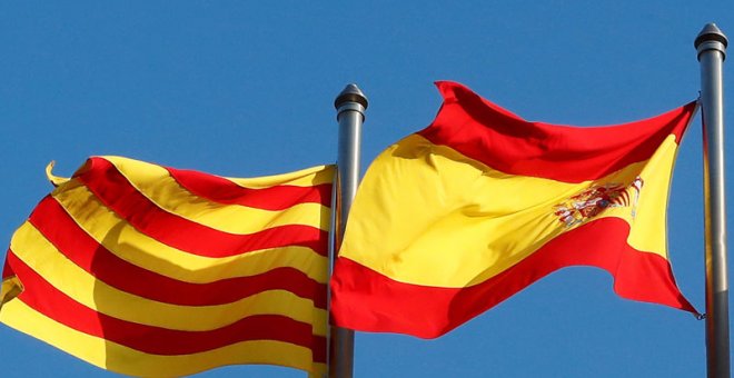 Banderas de España y Catalunya