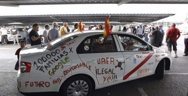 Foto de archivo de una protesta de taxistas. / EFE