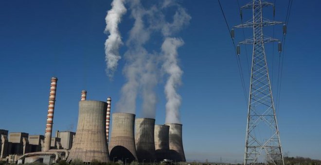 Central térmica de la estatal griega PPC, cerca de la ciudad de Ptolemaida. REUTERS