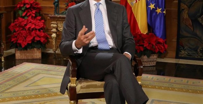 El Rey Felipe VI, durante su tradicional mensaje de Navidad desde el Palacio de La Zarzuela. Ballesteros (EFE)