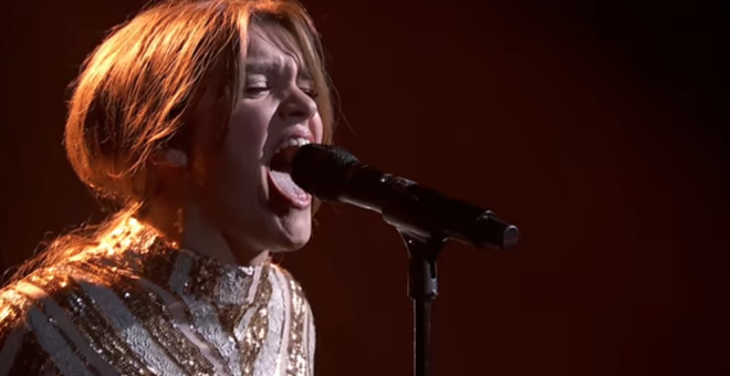 Amaia canta 'Shake it out' en la Gala 9 de OT.