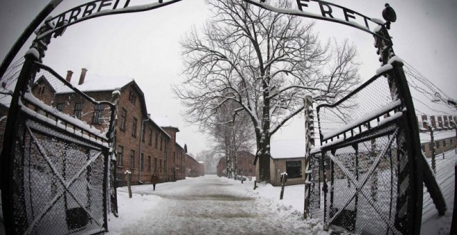 Entrada al campo de concentración nazi de Auschwitz. AFP