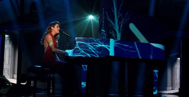 Fotografía facilitada por RTVE de la cantante Amaia Romero durante su actuación. | EFE