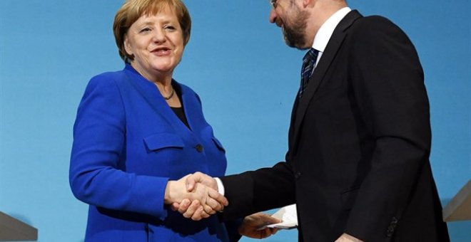 Los conservadores de Merkel y los socialdemócratas de Schuklz cierran un acuerdo para formar un gobierno de coalición en Alemania. / Europa Press