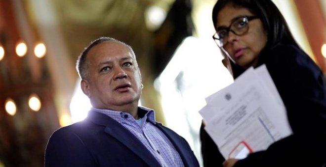 Diosdado Cabello y Delcy Rodríguez. REUTERS