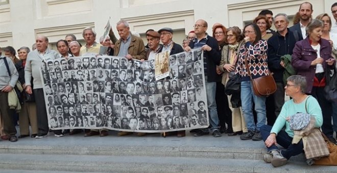 Colectivos madrileños antifascistas, de memoria histórica y víctimas del franquismo han presentado este martes en los Juzgados de lo Contencioso Administrativo de Madrid sus alegaciones contra la demanda presentada por la Fundación Nacional Francisco Fran