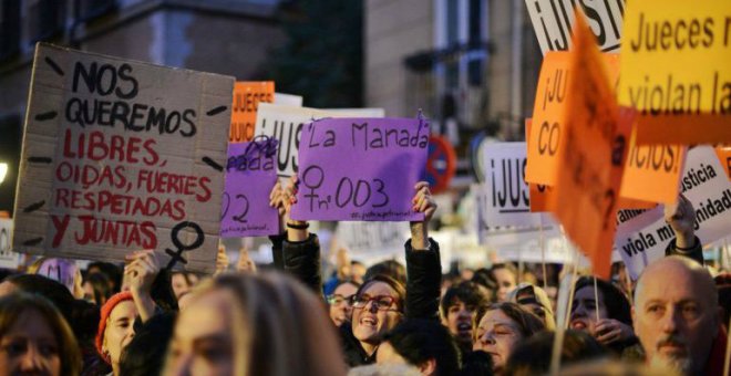 Manifestación en Madrid contra la justicia patriarcal por el juicio de la violación grupal de los Sanfermines de 2016. EFE