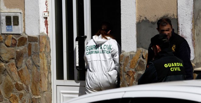 La Guardia Civil investiga en una casa de Castrogonzalo, Zamora - EFE