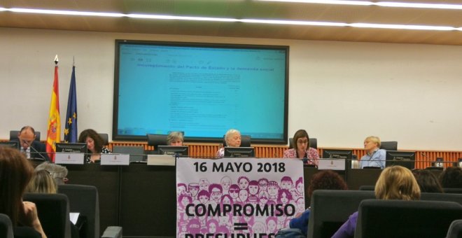 Jornadas Informativas en el Congreso sobre los Presupuestos Generales del Estado organizadas por la 'Plataforma Impacto de Género Ya' / Público