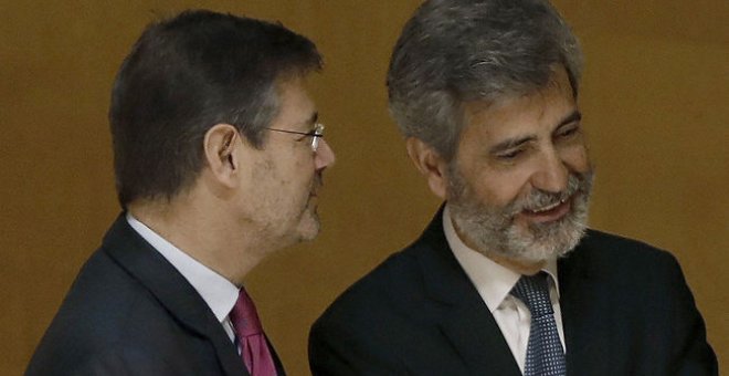 Rafael Catalá, ministro de Justicia, y Carlos Lesmes, presidente del CGPJ, en una imagen de archivo. Andreu Dalmau/EFE.