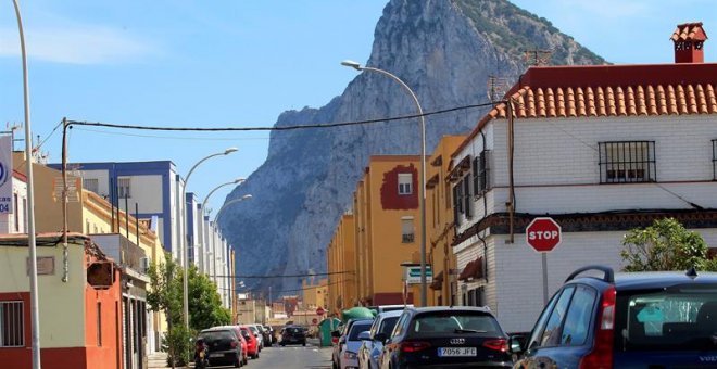 La barriada de San Bernardo, en la Línea de la Concepción de Cádiz, donde anoche fue detenido el narcotraficante Antonio Tejón. /EFE