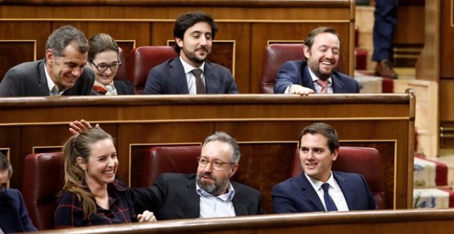 Albert Rivera y diputados de Ciudadanos. EUROPA PRESS