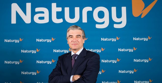 Francisco Reynés, presidente ejecutivo de Gas Natural Fenosa, con la nueva imagen y nueva denominación de la compañía, Naturgy.