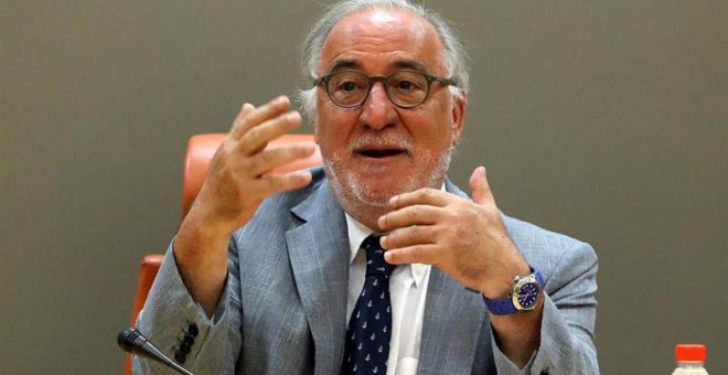 El director general de Tráfico, Pere Navarro, durante su comparecencia en rueda de prensa para informar sobre las cifras de accidentalidad de 2017. (BALLESTEROS | EFE)